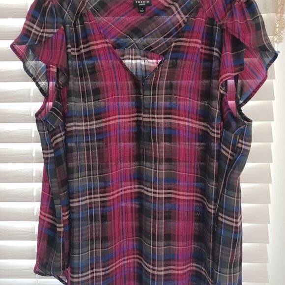 Torrid Harper Women’s 1X Pink Blue Plaid V-Neck Blouse Short Sleeve High Low Hem - Picture 4 of 6